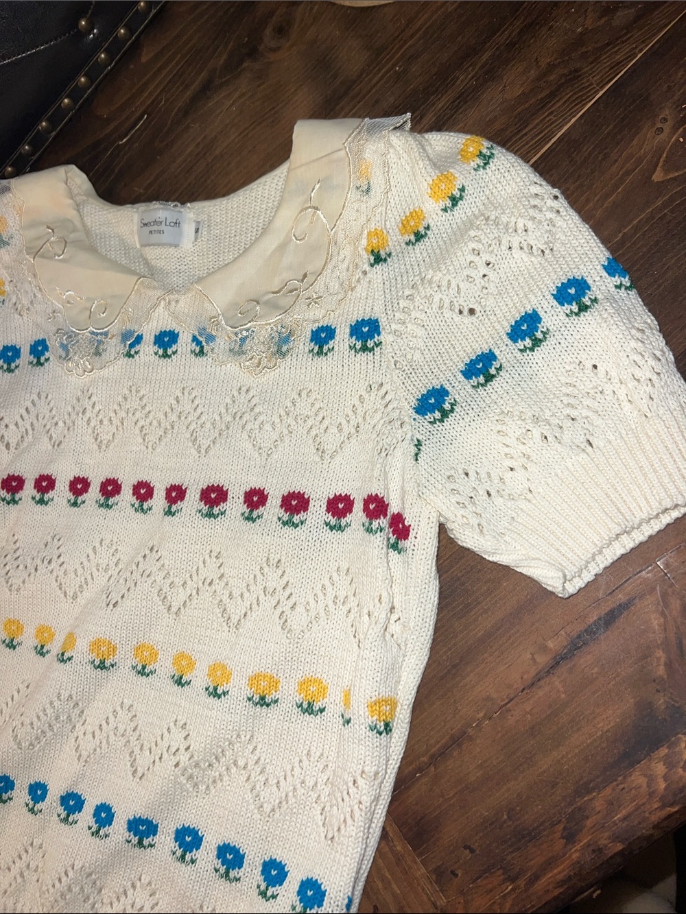 Vintage 80s/90s Sweater Loft Pointelle Sweater- zig zag & floral! SWEET! - Picture 5 of 11